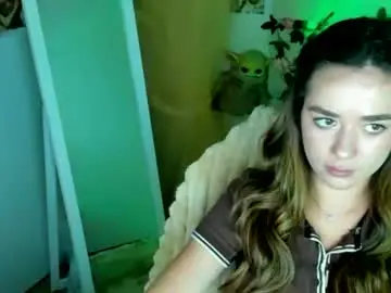 Chaturbate Live Sex Cam of allana_dream