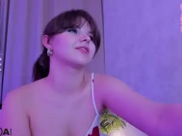 Chaturbate Adult Video Chat of serinella