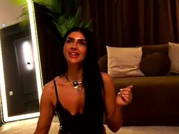 Chaturbate Free Live Porn of brainybelle