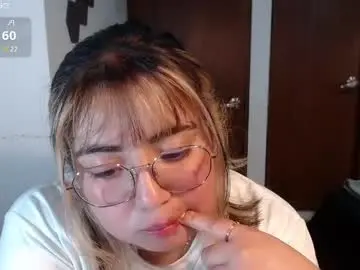Chaturbate Free Porn Cam of yini_angel07