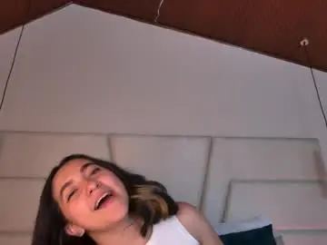 Chaturbate Free Live Porn of arabella__1
