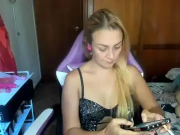 Chaturbate Best live sex cam show of adrianapdes