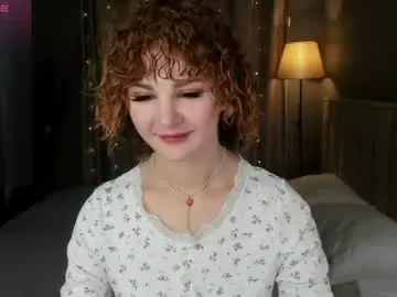 Chaturbate Adult Video Chat of kira_fluffy