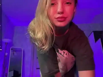 Chaturbate Watch Live Sex Cams of itsevedarkside_
