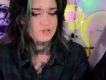 Chaturbate Live Sex Cam of ripper_66