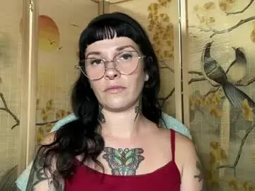 Chaturbate Live Sex of marcelinealtaria