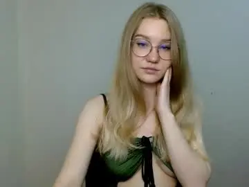 Chaturbate Nude Webcam of abbymoore__