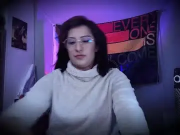 Chaturbate Live Sex Cam of scarlett_sen