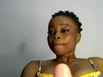 Chaturbate Best live sex cam show of elle_lee85