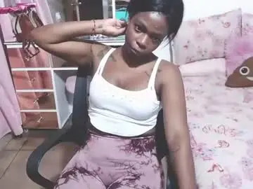 Chaturbate Sex Cam of kiara_kaneel_40