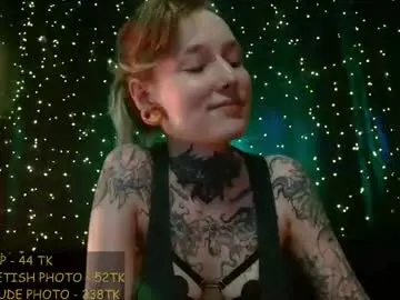 Chaturbate Live Porn of littlespacemouse