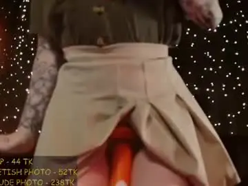 Chaturbate Free Porn Cam of littlespacemouse