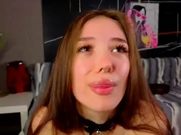 Chaturbate Live Sex Cam of tinyanie