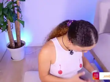 Chaturbate Live Porn of _emilymoon_x