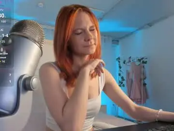 Chaturbate Live Sex Cam of lisaaris