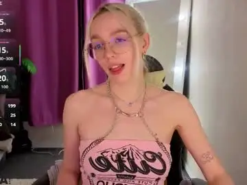 Chaturbate Free Live Porn of rockett_bunny