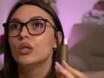 Chaturbate Free Live Porn of mona_lisss