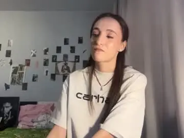 Chaturbate Live Porn of myrtiemcgivney