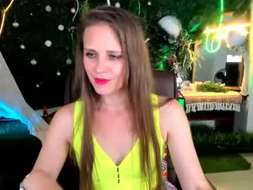 Chaturbate Live Porn of emiliabedy