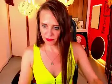 Chaturbate Best live sex cam show of emiliabedy