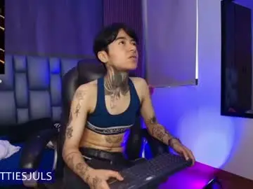 Chaturbate Best Webcam of hottiesjuls