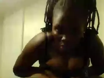 Chaturbate Watch Live Sex Cams of luciaresa