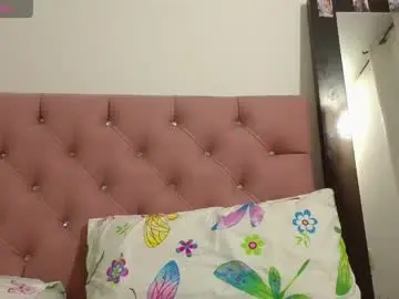 Chaturbate Adult Video Chat of aurora_petit_