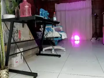 Chaturbate Live Sex of cristinavanegas