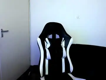 Chaturbate Nude Webcam of shy_nerd_babyy