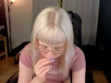 Chaturbate Live Sex of call_me_heaven
