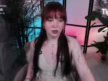 Chaturbate Live Sex Cam of hyuna_chapman