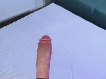 Chaturbate Free Live Porn of thunder_suck