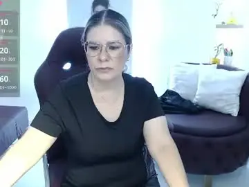 Chaturbate Nude Webcam of diva_milf