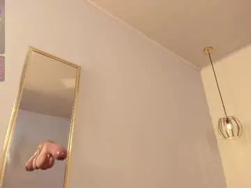 Chaturbate Best live sex cam show of escarleth__