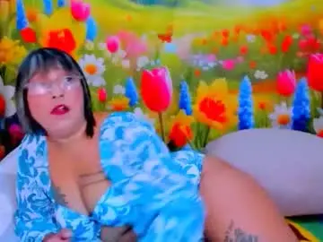 Chaturbate Adult Video Chat of indianroxy27