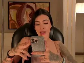 Chaturbate Nude Webcam of christineford1
