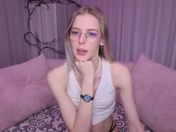 Chaturbate Nude Webcam of kitty__like18