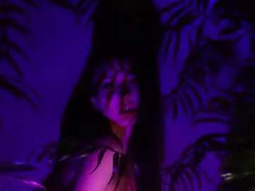 Chaturbate Live Sex Cam of ajuicyanastasia