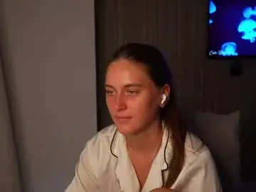 Chaturbate Best live sex cam show of lesliekorfs
