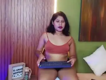 Chaturbate Live Sex Cam of lady_ambar19