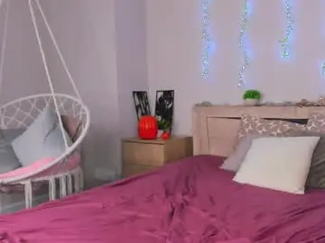 Chaturbate Watch Live Sex Cams of miaa_hill
