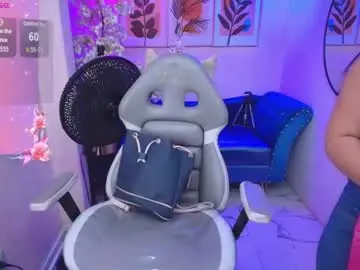 Chaturbate Live Sex Cam of kiitty__meow