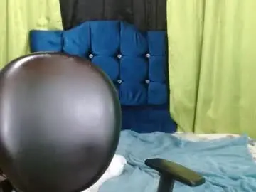 Chaturbate Free Porn Cam of violetta_dreams