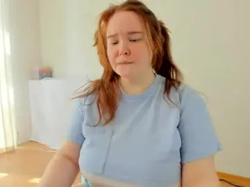 Chaturbate Live Sex Cam of debbiewood