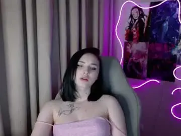 Chaturbate Watch Live Sex Cams of babyellly