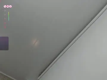 Chaturbate Live Sex of emili_lenus