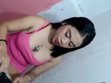 Chaturbate Live Sex Cam of pinay_shinexxx