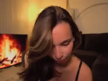 Chaturbate Live Sex Cam of bella_alita