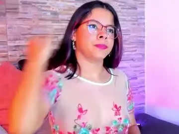 Chaturbate Best live sex cam show of nath_redrex