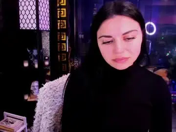 Chaturbate Nude Webcam of alma_pearl